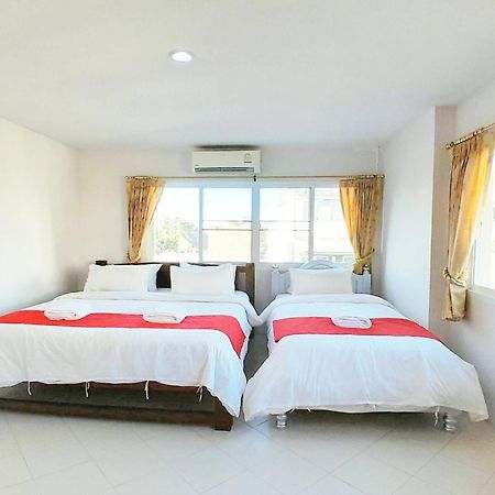Budget Stars Hotel Чиангмай Екстериор снимка