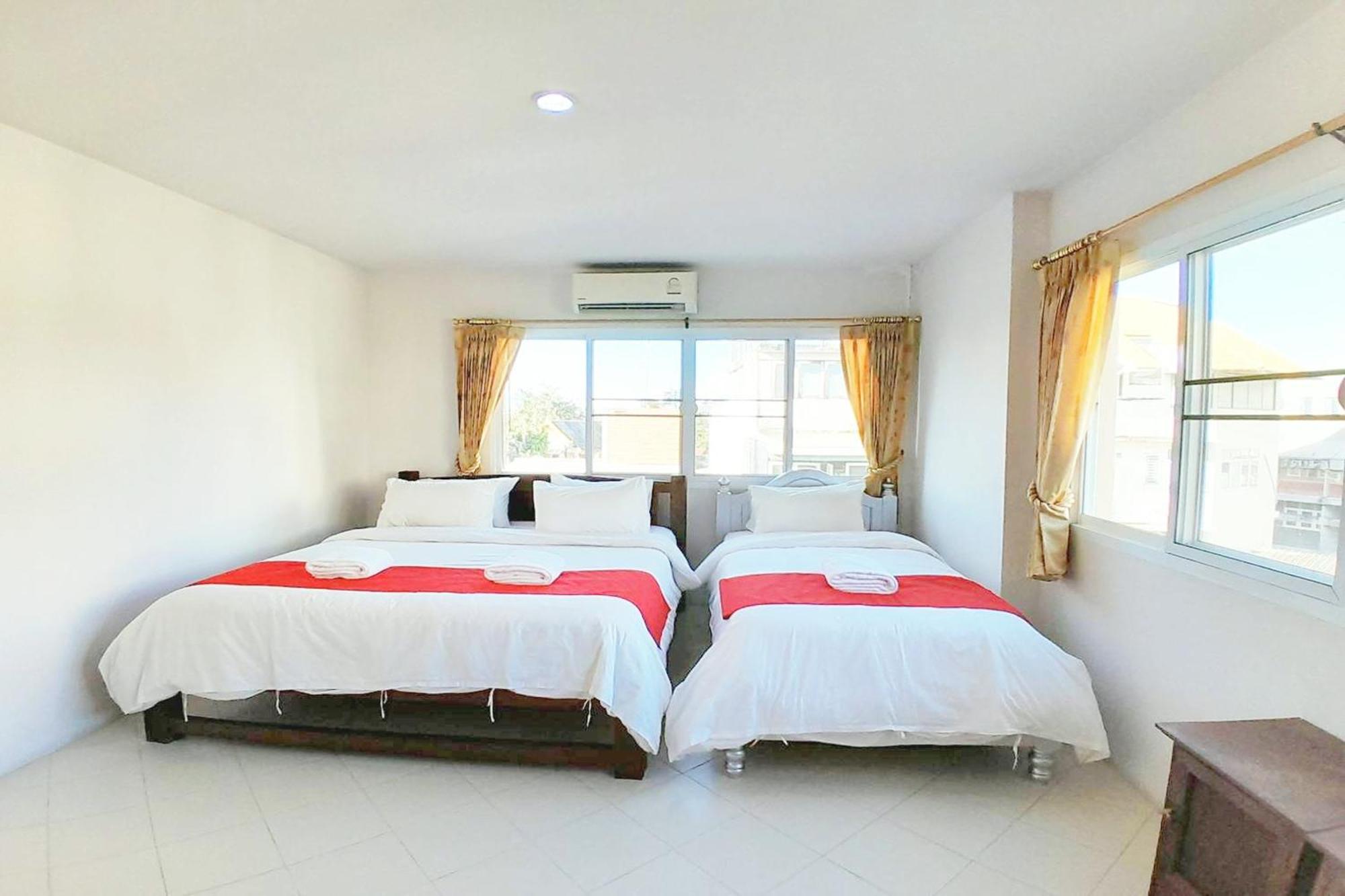 Budget Stars Hotel Чиангмай Екстериор снимка