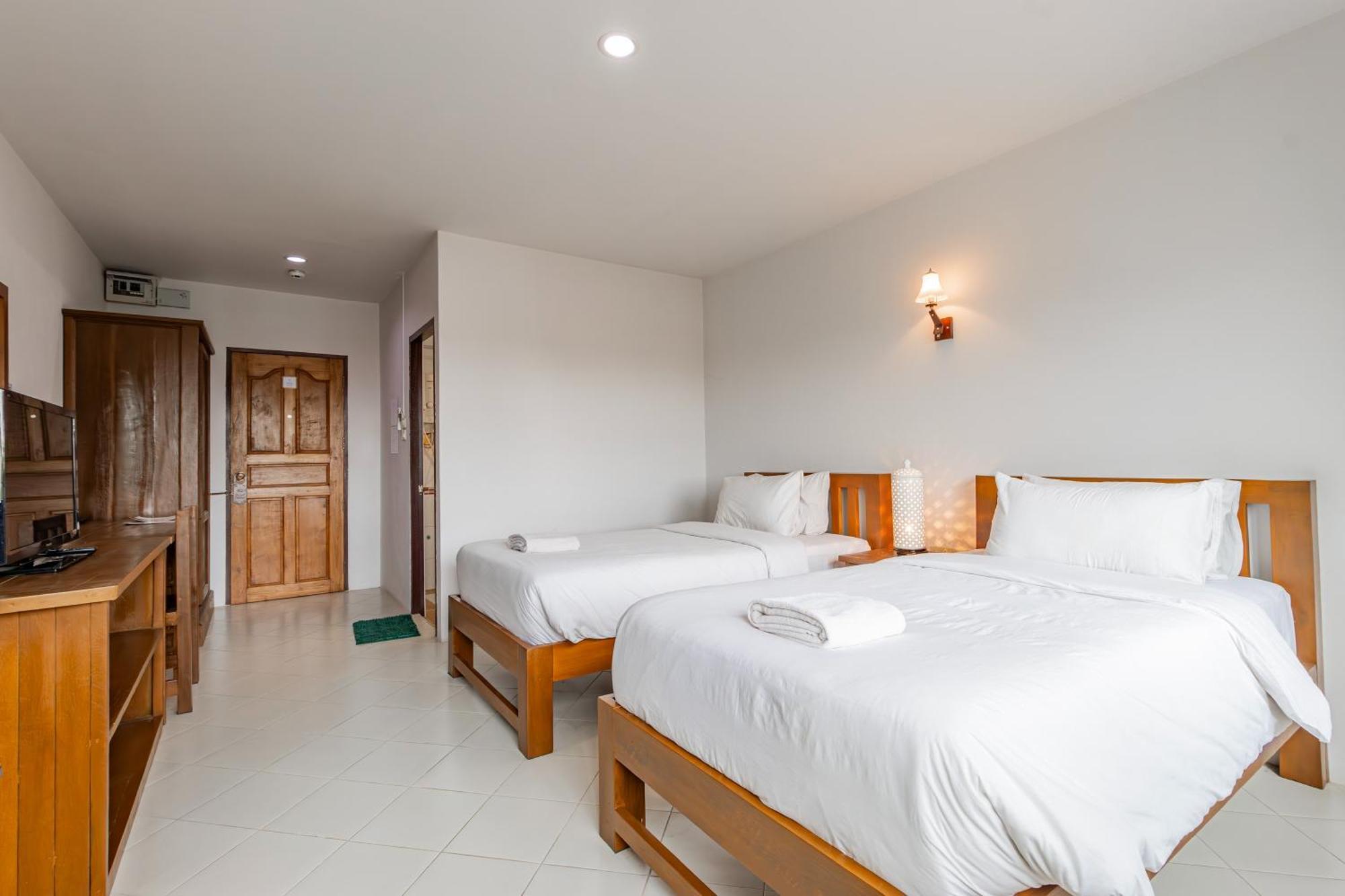 Budget Stars Hotel Чиангмай Екстериор снимка