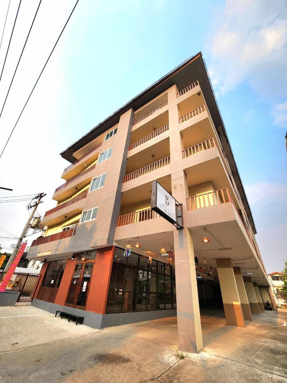 Budget Stars Hotel Чиангмай Екстериор снимка
